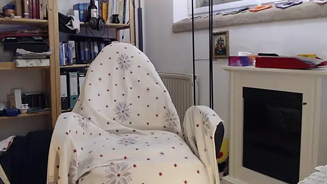 Snapshot of tibe50 chatting on March 2025 06:05:02 PM tibe50 online show from March 2025 06:05:02 PM