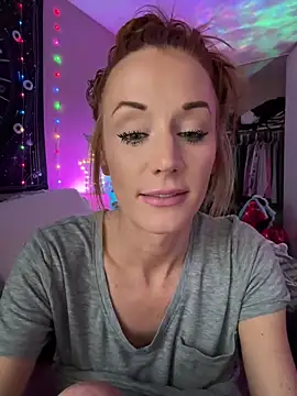 Snapshot of Lexi_Star chatting on January 2025 07:49:01 PM Lexi Star online show from January 2025 07:49:01 PM