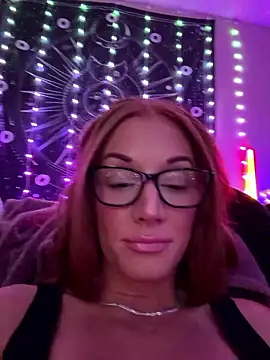 Lexi Star online show from August 2026 04:00:01 AM