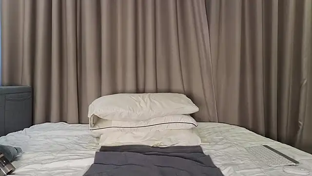 Snapshot of LucyNuty chatting on November 2025 05:11:01 AM LucyNuty online show from November 2025 05:11:01 AM