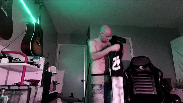 Snapshot of Anix888 chatting on October 2025 07:28:02 AM Anix888 online show from October 2025 07:28:02 AM