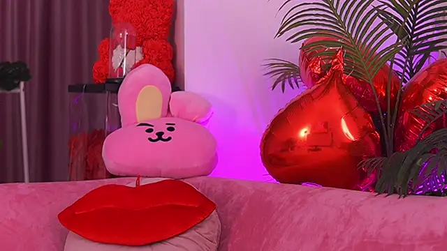 fallingangel online show from April 2026 06:05:01 PM