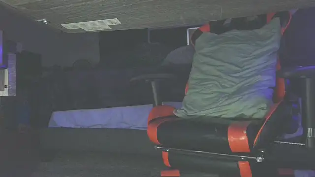 Dick and muscles online show from March 2025 12:35:02 PM