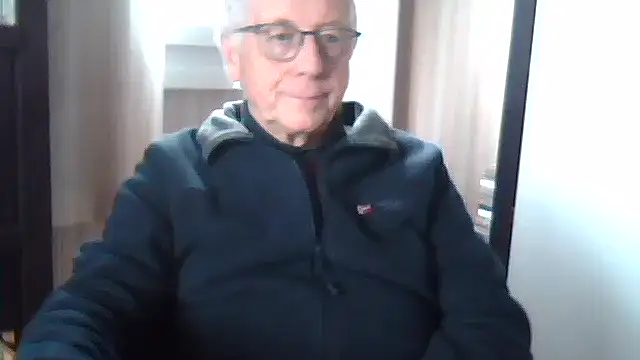 johnjohn622662 online show from February 2026 01:59:01 PM