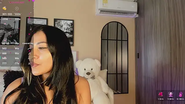 Rubyross21 online show from October 2025 12:14:01 AM