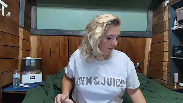 lisaxlovexxx online show from February 2026 05:39:01 PM