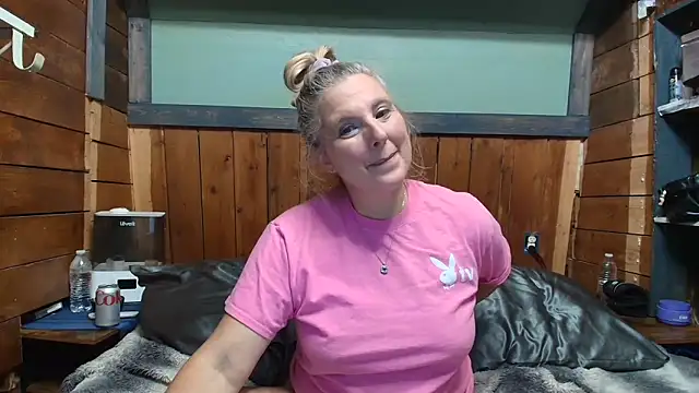 lisaxlovexxx online show from May 2026 02:42:02 AM