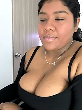 paola091 online show from October 2025 09:12:02 PM