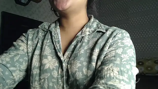 Snapshot of Indian_Anu chatting on January 2025 04:13:02 PM Indian Anu online show from January 2025 04:13:02 PM