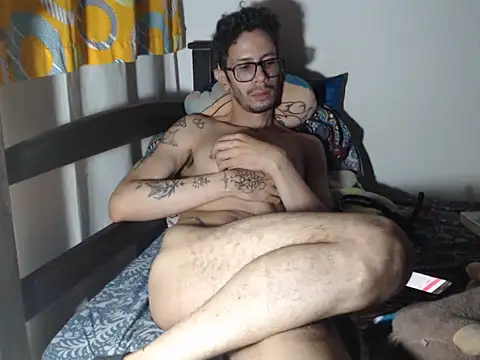 alisterxxx online show from July 2026 03:00:02 AM