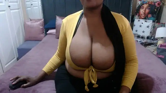 BUSTYDEE online show from October 2025 06:58:02 AM