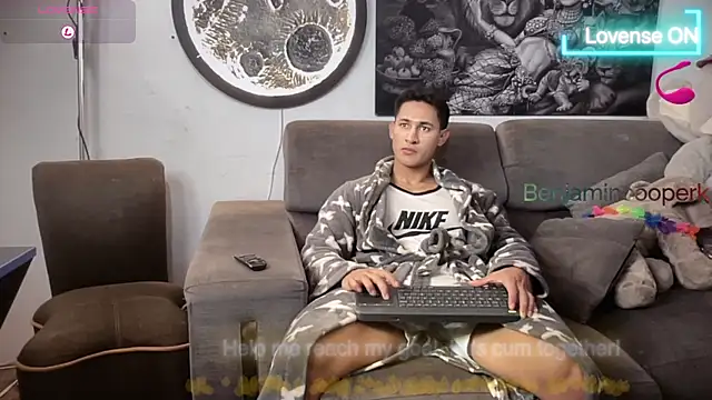 Snapshot of BenjaminCooperk chatting on April 2026 06:00:02 AM BenjaminCooperk online show from April 2026 06:00:02 AM