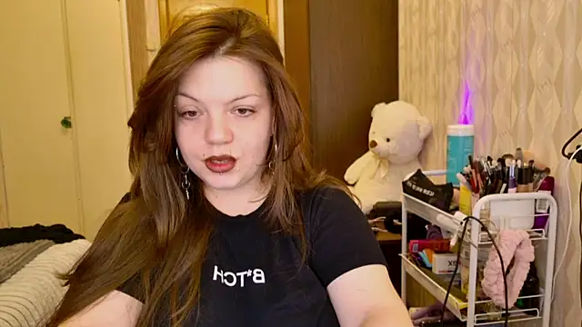 Snapshot of cutewhip chatting on September 2025 06:19:01 PM cutewhip online show from September 2025 06:19:01 PM