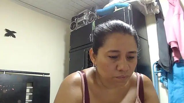 adrixxx38 online show from May 2026 09:41:02 PM