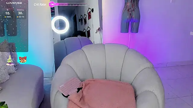 Angel Peach online show from December 2024 01:44:01 PM