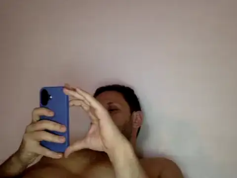 Snapshot of FelipeRiver chatting on January 2025 02:14:02 AM FelipeRiver online show from January 2025 02:14:02 AM