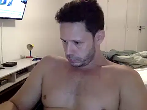 Snapshot of FelipeRiver chatting on January 2025 02:09:02 AM FelipeRiver online show from January 2025 02:09:02 AM