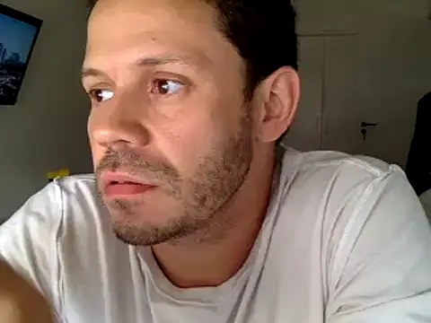 Snapshot of FelipeRiver chatting on February 2025 03:47:01 PM FelipeRiver online show from February 2025 03:47:01 PM