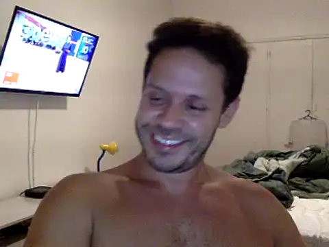 Snapshot of FelipeRiver chatting on February 2025 02:22:02 AM FelipeRiver online show from February 2025 02:22:02 AM