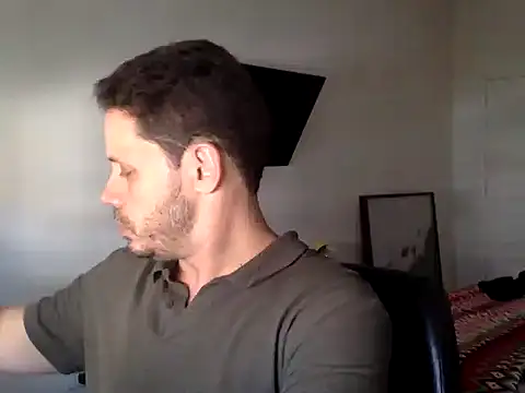 Snapshot of FelipeRiver chatting on October 2025 05:36:02 PM FelipeRiver online show from October 2025 05:36:02 PM