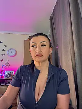 Hotangel75 online show from May 2026 08:30:01 AM