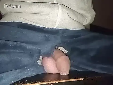 Snapshot of Bigdick666cm chatting on December 2024 01:58:01 AM Bigdick666cm online show from December 2024 01:58:01 AM