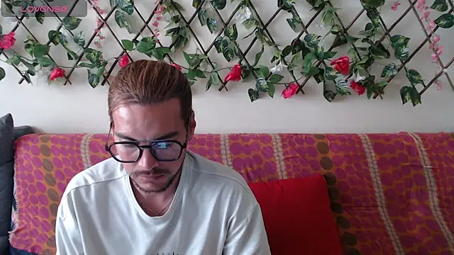 Snapshot of Jack_Emily1 chatting on April 2026 07:58:02 PM Jack Emily1 online show from April 2026 07:58:02 PM