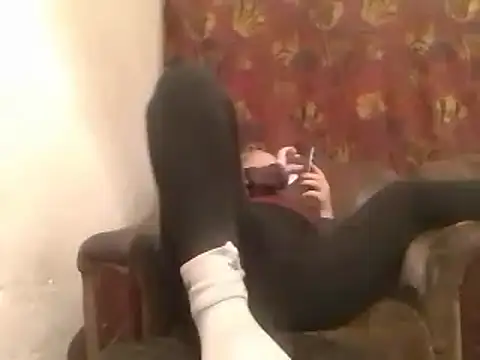 Snapshot of Cerd_Ayaz chatting on February 2025 01:49:02 PM Cerd Ayaz online show from February 2025 01:49:02 PM