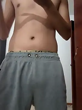 Snapshot of joanpinzon chatting on February 2026 03:19:01 PM joanpinzon online show from February 2026 03:19:01 PM