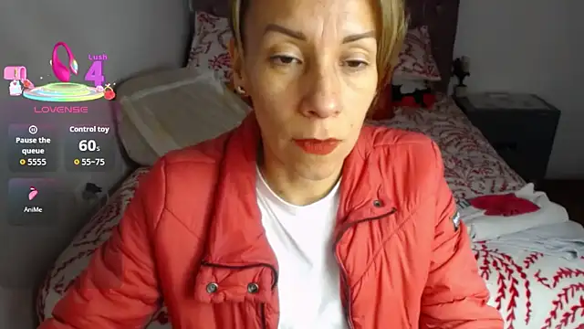 Snapshot of cristin_doll_ chatting on September 2025 04:28:02 PM cristin doll online show from September 2025 04:28:02 PM