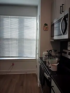 HollyTattoo online show from December 2024 02:28:01 PM