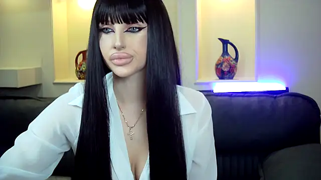 Lady Joli online show from December 2025 03:07:01 PM