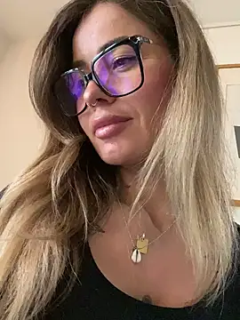 Etwas neugierig online show from December 2024 09:18:02 AM