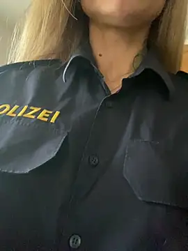 Etwas neugierig online show from February 2025 08:20:01 AM