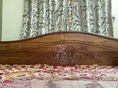 Slave Aryan online show from April 2026 08:17:01 AM