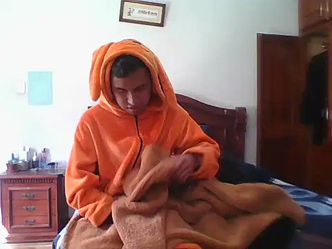 Alejo202y7637 online show from April 2026 02:23:01 PM