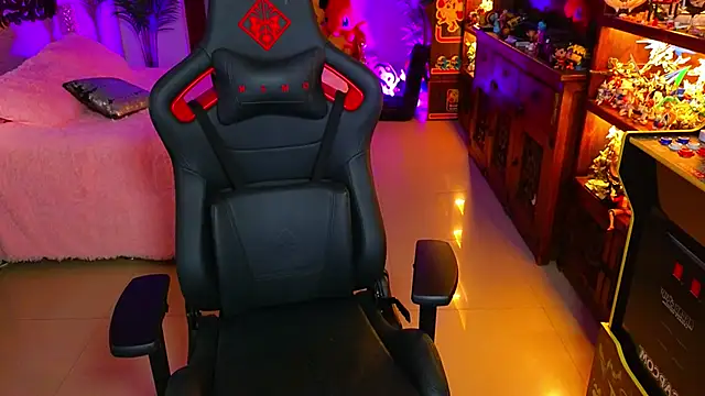 Snapshot of ambarEvans chatting on January 2025 07:00:02 PM ambarEvans online show from January 2025 07:00:02 PM