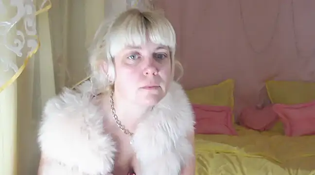 SunnySylvia online show from December 2024 04:53:01 AM