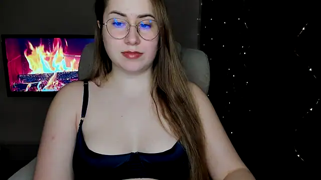 SeasonalSomeone online show from March 2025 09:10:02 PM