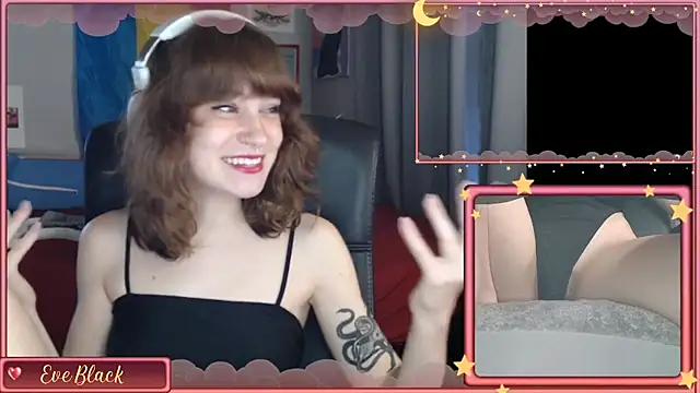 Snapshot of darksoulsandchill chatting on October 2025 10:23:02 PM darksoulsandchill online show from October 2025 10:23:02 PM