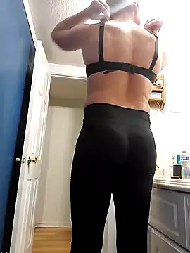 MaddyC6992 online show from February 2025 12:49:01 AM