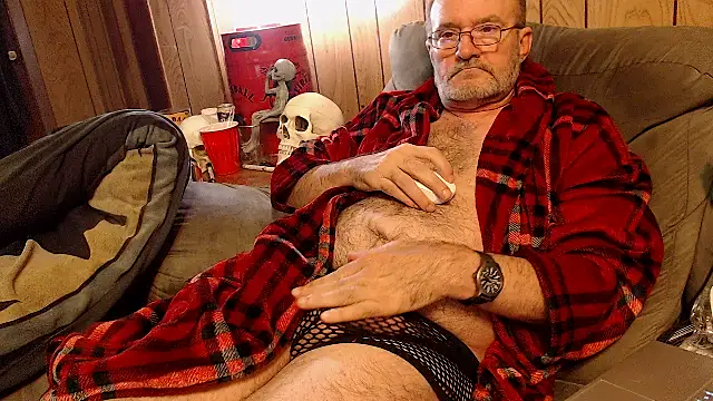 snickers1 online show from October 2025 12:45:01 AM