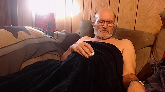 snickers1 online show from April 2026 11:08:01 AM