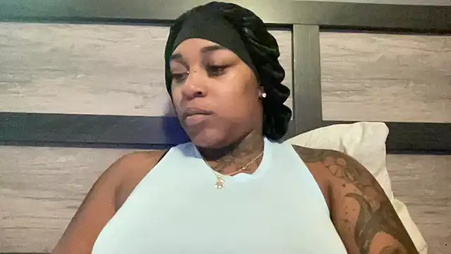 Snapshot of Creamesensation chatting on September 2025 01:00:01 PM Creamesensation online show from September 2025 01:00:01 PM