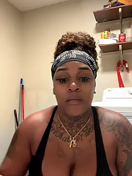 Snapshot of Creamesensation chatting on September 2025 02:34:02 AM Creamesensation online show from September 2025 02:34:02 AM