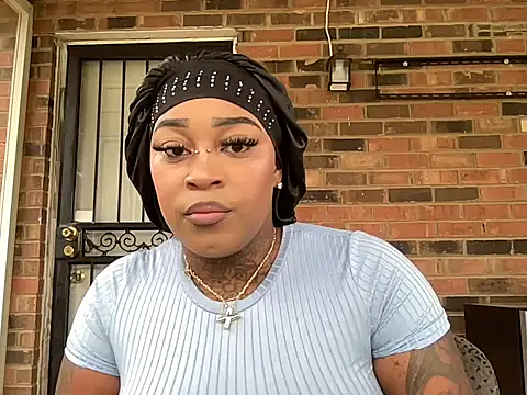 Snapshot of Creamesensation chatting on September 2025 03:36:01 PM Creamesensation online show from September 2025 03:36:01 PM