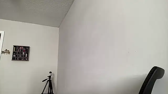 Snapshot of Creamesensation chatting on December 2025 06:34:02 PM Creamesensation online show from December 2025 06:34:02 PM