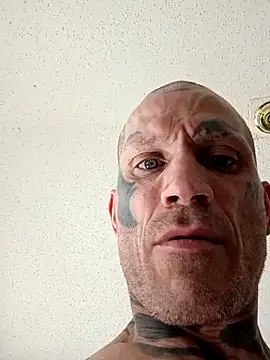 Casey884life online show from April 2026 04:52:01 PM