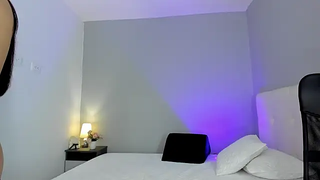 Snapshot of NataliaBuiles chatting on March 2025 08:32:02 PM NataliaBuiles online show from March 2025 08:32:02 PM