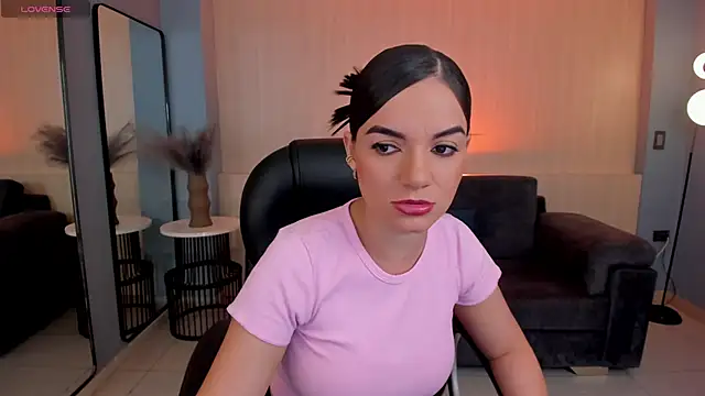 MorganHicks online show from January 2025 07:18:01 PM